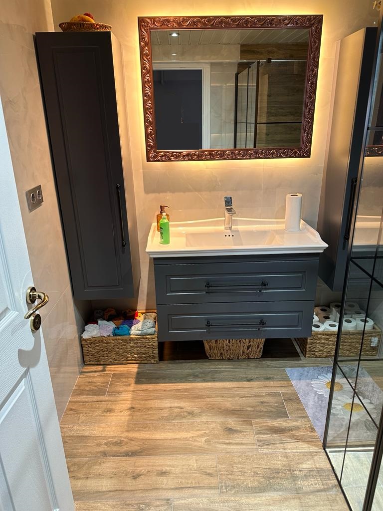 BANYO DOLAPLARI